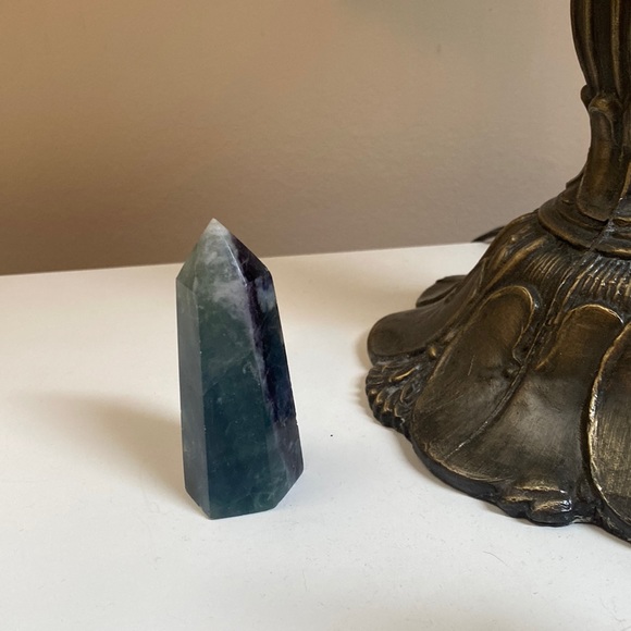 Fluorite Crystal Tower - Picture 3 of 8